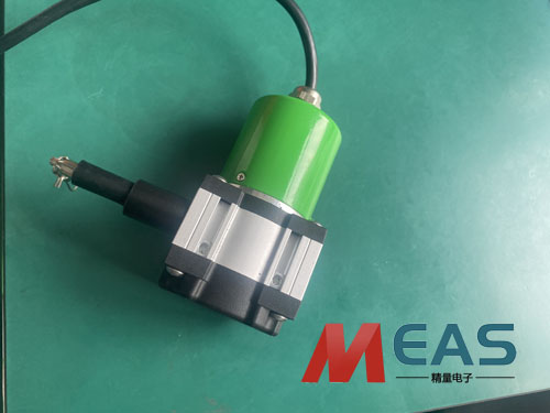 JL300-MA系列拉绳位移传感器是通过传输线来传递信号的