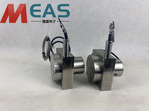 拉绳位移传感器的增量型常有三路信号输出