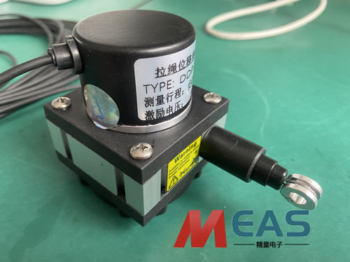 拉线位移传感器具有毫米级别的测量精度