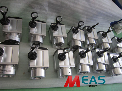 拉线位移传感器都是有固定的脉冲数的