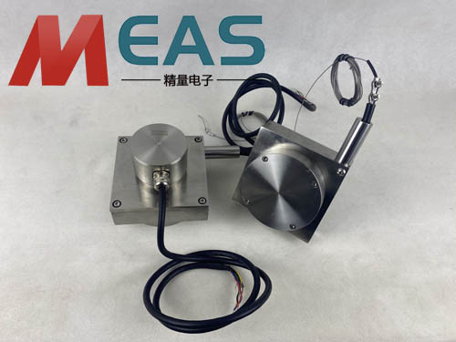 拉线位移传感器在设计中使用高精度的部件